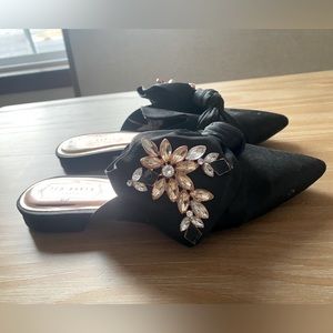 Black Ted Baker Flats